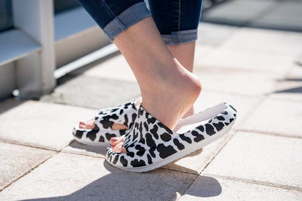 White Leopard Insanely Comfortable Slides