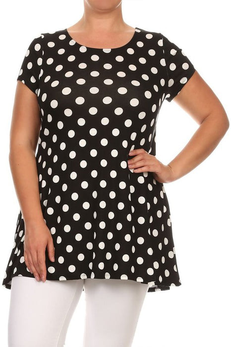 Plus size Polka dot tunic top in a loose fit