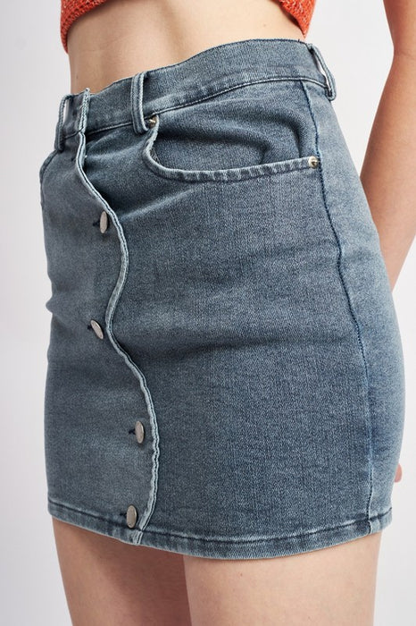 SCALLOP SHAPE CLOSURE DENIM SKIRT