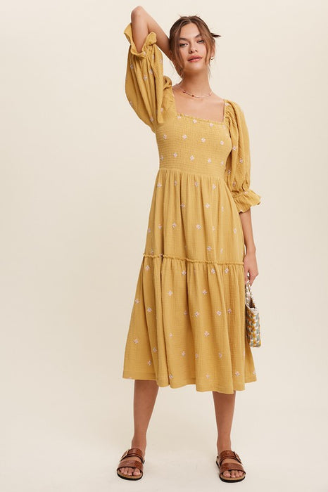 Ditzy Floral Embroidery Puff Sleeve Maxi Dress