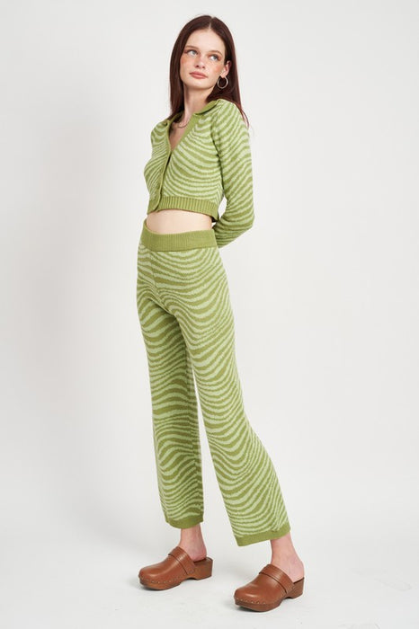 HIGH RISE CROPPED PANTS WITH ELASTIC WAIST