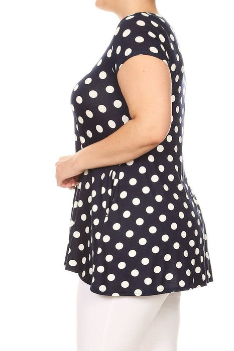 Plus size Polka dot tunic top in a loose fit