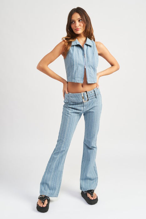 LOW RISE FLARED JEANS