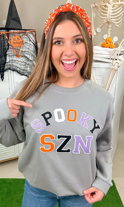 Soft Ideal Chenille Spooky SZN Graphic Sweatshirt