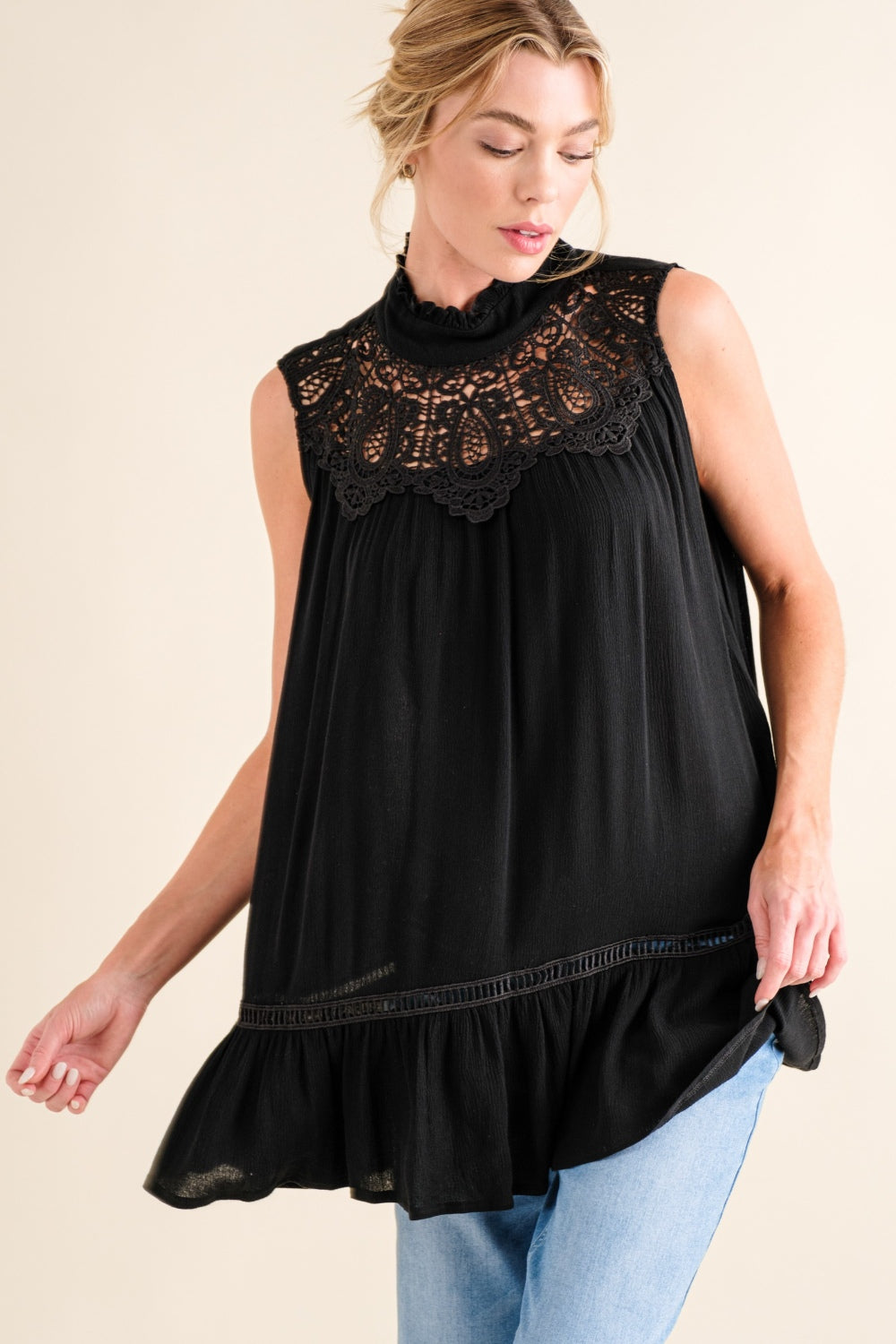 Why Lace And The Why Lace Detail Sleeveless Ruffled Top — E2G World