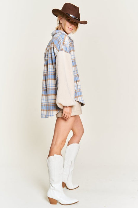 Multi plaid fuzzy sleeve jacket PLUS JJO1023P