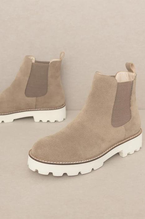 GIANNA-Chunky Sole Chelsea Boot