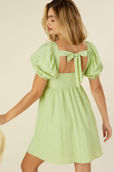 Tie back dress with puff sleeves