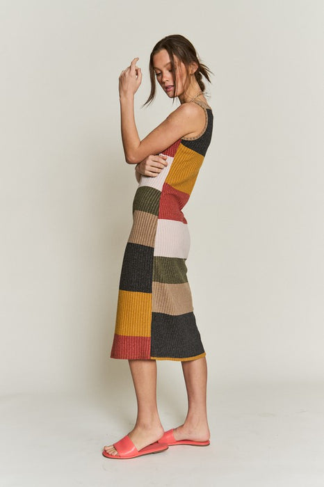 COLOR BLOCK CASUSAL DRESS