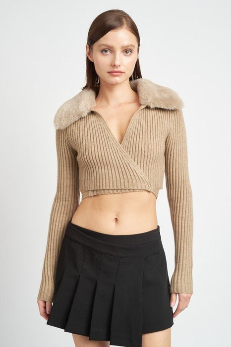 V NECK CARDIGAN WITH FUR COLLAR - E2G World