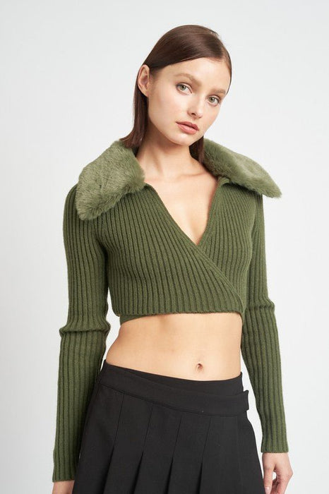 V NECK CARDIGAN WITH FUR COLLAR - E2G World